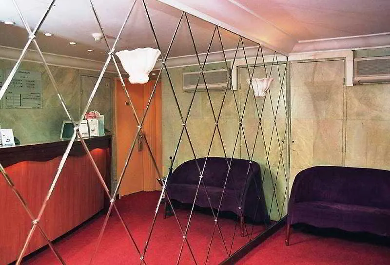 Le Montana Hotell Paris